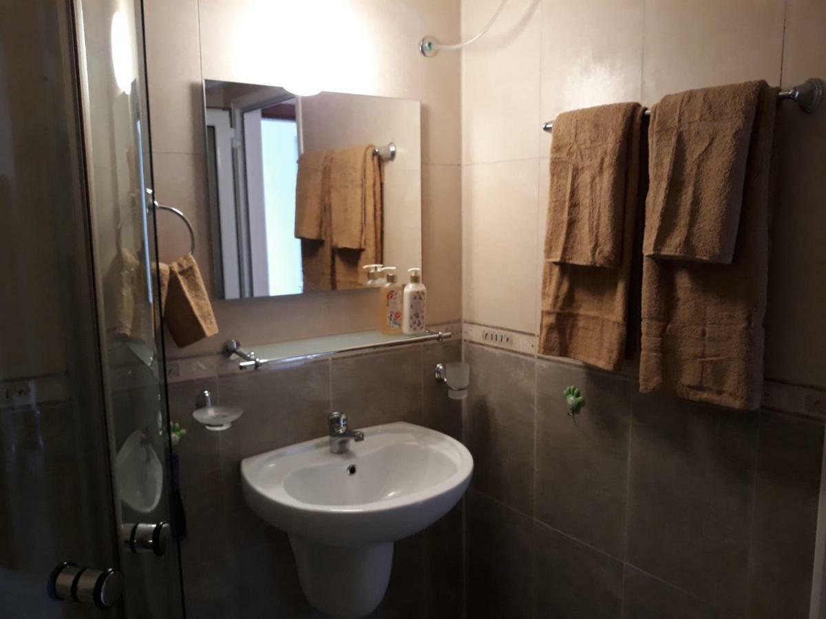 Apartament Grand Kamelia Apartment Pantai Sunny Bagian luar foto